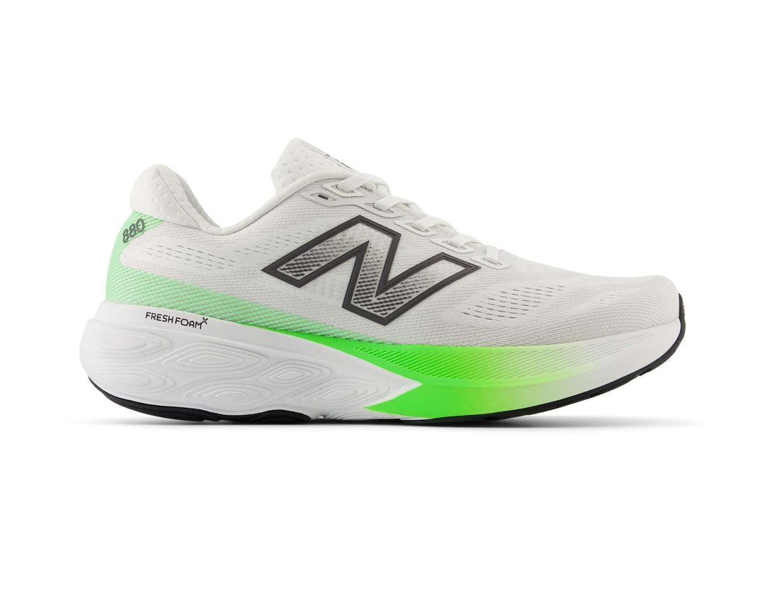 Chaussures de course larges pour hommes New Balance 880 V15